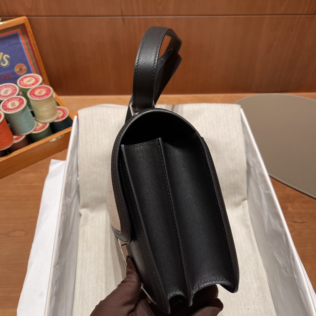 에르메스 콘스탄스24 캔버스 블랙 은장